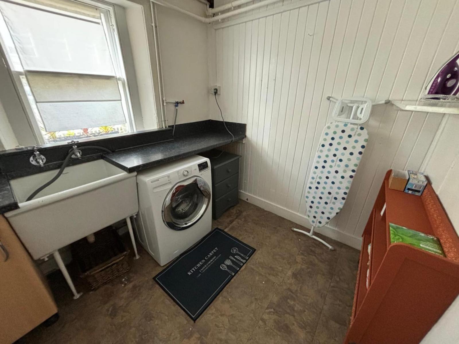 Esk House Apartment มอนโทรส ภายนอก รูปภาพ